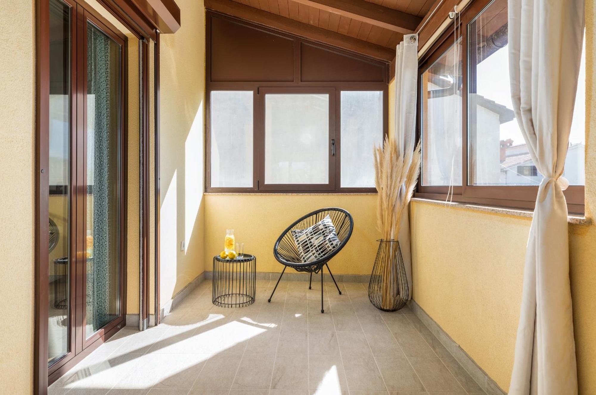Villa Miromar App بولا المظهر الخارجي الصورة