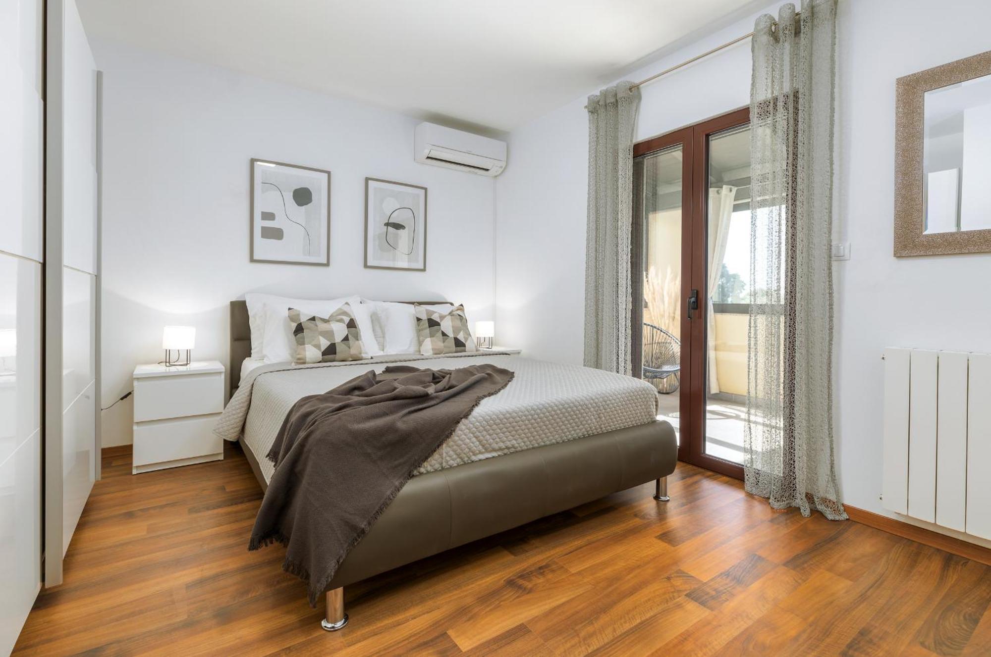 Villa Miromar App بولا المظهر الخارجي الصورة